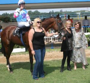 Call Me Earl with owners Diz Buckler and Fiona Olivier, together with Vanessa Birkentoft