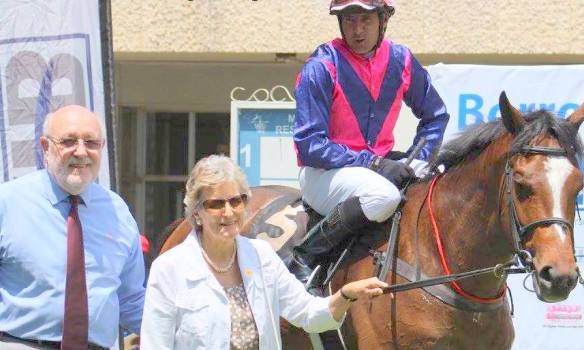 Detente Chambers Gael &amp; Dennis Evans Newbury Racing (Pty) Ltd.