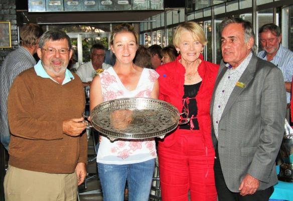 Breeders Fillies Mile Golden Mystery Gavin