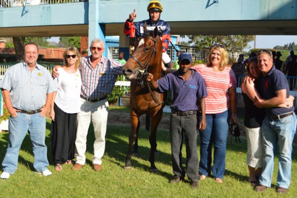 Lady Carina Munger Winter's Night MR 49 1000m