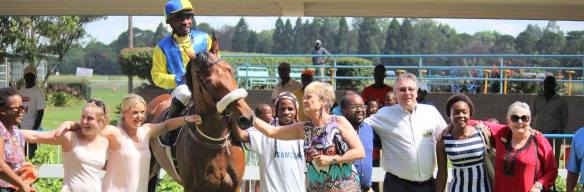 Knuckleball Derere 1700m Progress Plate