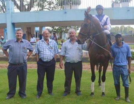 R4 Roy's Sailor 1800 Novice Plate Munger