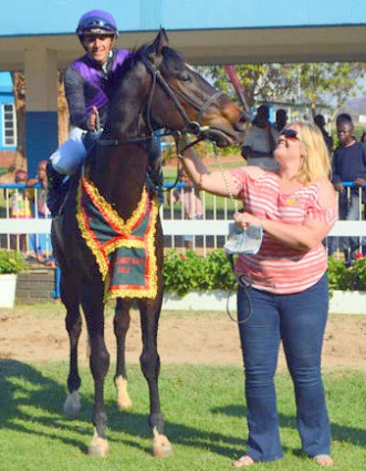 R6 Lava Flow MTC pic de Melo ZNA Charity Handicap 2016