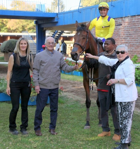 Debra Hammer Racing Debra Swanson Champion Trainer 2024/25 | Racing at Borrowdale Park in ...